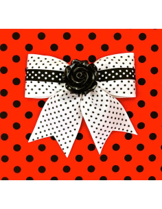 Retro Rosie - Black Rose
